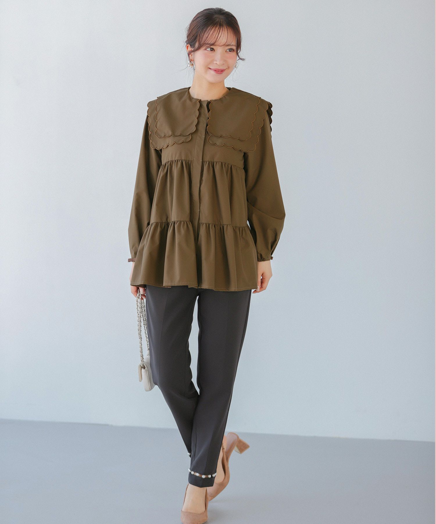 yori 罹っ スカラップカラーティアードブラウス グレー 