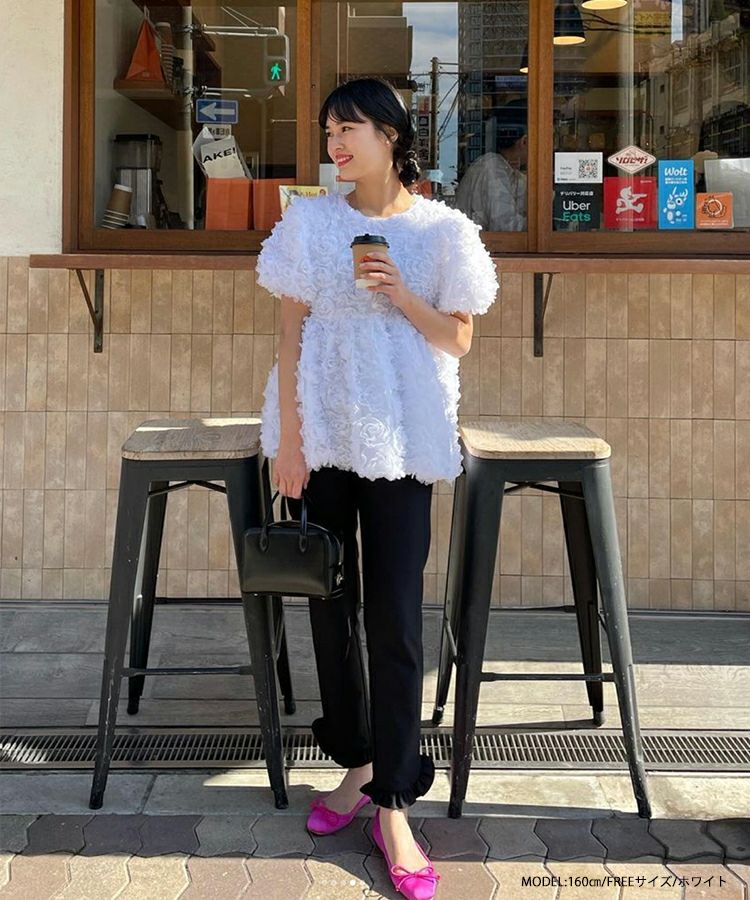ふわふわフラワーモチーフトップス【宅配便】 | Fit more