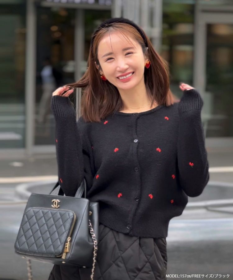 フィットモア coaraコラボ チェリー刺繍カーディガン