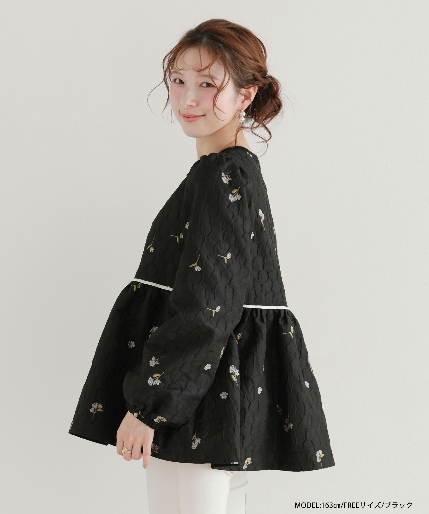 HAPPYSET対象商品】【B会場】フラワージャガードペプラムトップス