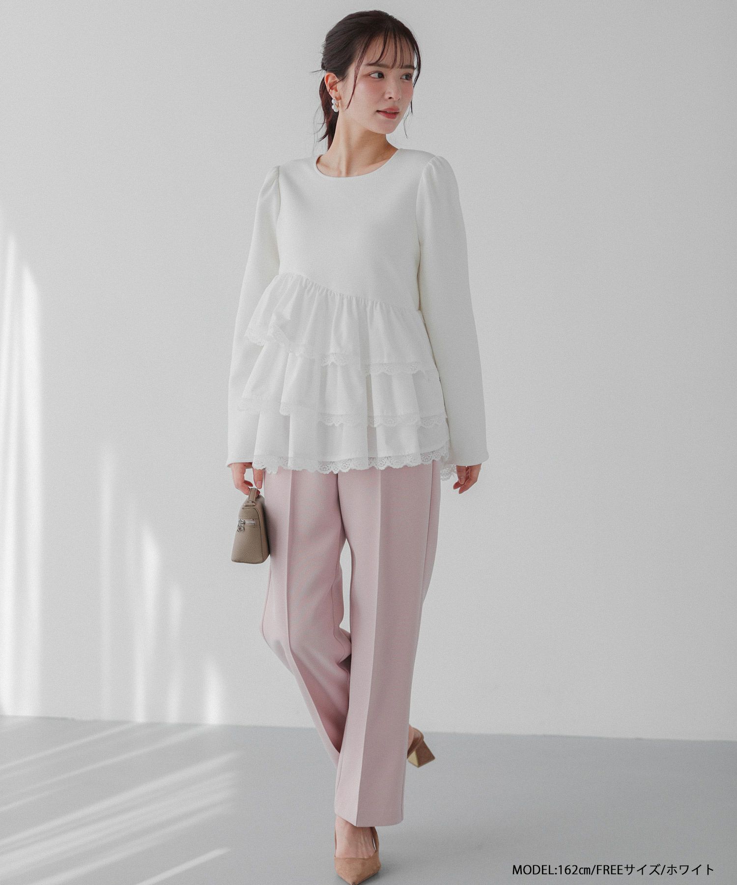 【新品未使用】フィットモア　saayaコラボ！ボリュームフリルアシメトップス saayaコラボ！ボリュームフリルアシメトップス【宅配便】 | Fit more